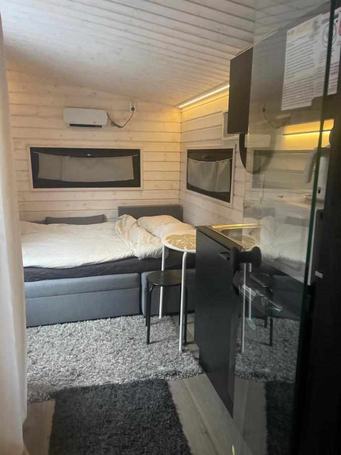 Saunallinen Vierasmaja 1 Km Foeriltae Aurajoelta Turku Exterior photo